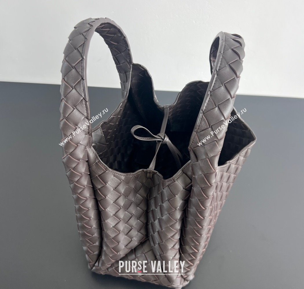 Bottega Veneta Campana Shoulder Bag in Intrecciato Leather Fondant Brown 2025 844249 (WT-250924008)