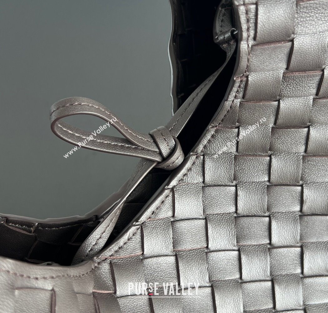 Bottega Veneta Campana Shoulder Bag in Intrecciato Leather Fondant Brown 2025 844249 (WT-250924008)