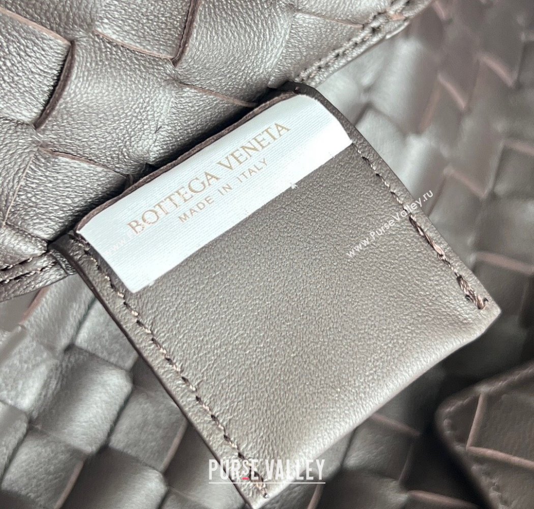 Bottega Veneta Campana Shoulder Bag in Intrecciato Leather Fondant Brown 2025 844249 (WT-250924008)