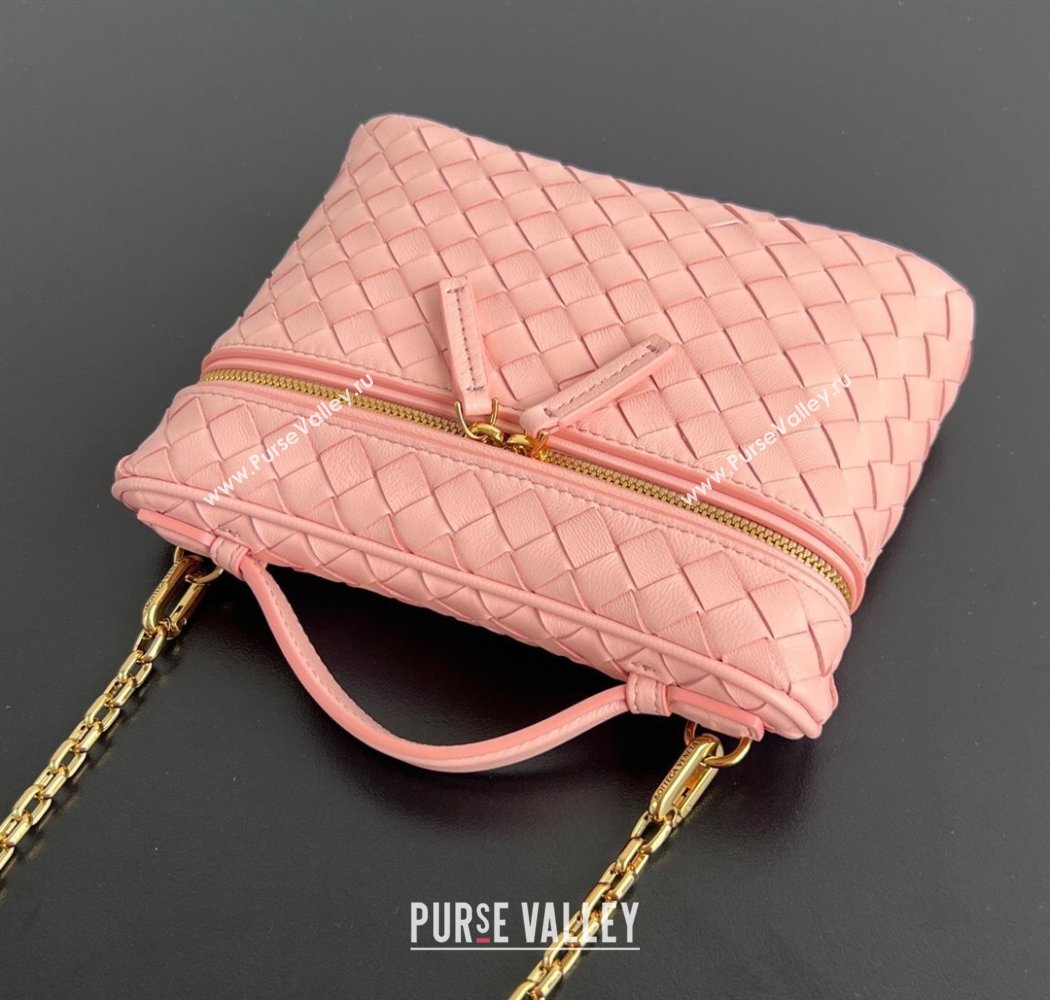 Bottega Veneta Small Soft Vanity Bag in Intrecciato Leather Rose Pink 2025 843800 (WT-250924003)