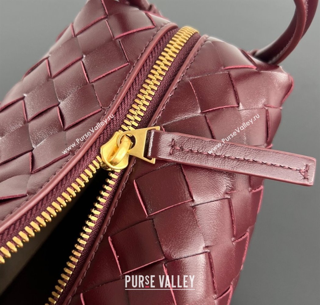 Bottega Veneta Small Loop Cross-Body Bag in Intrecciato Leather 796615 Barolo Red 2025 (WT-250924031)