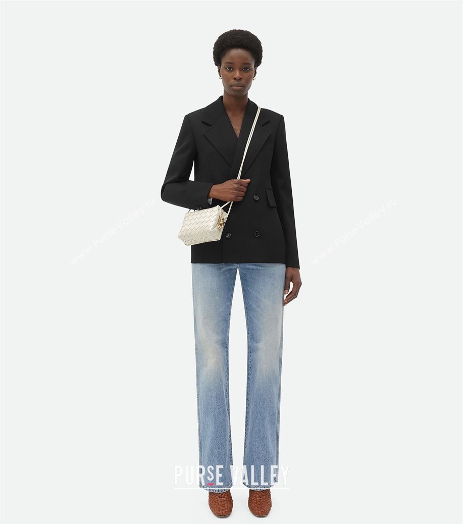 Bottega Veneta Mini Loop Camera Bag in Intrecciato Leather White 2025 723547 (WT-250924043)