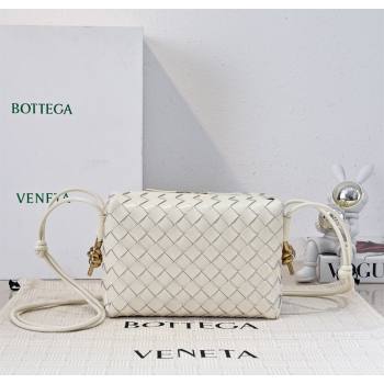 Bottega Veneta Loop Camera Bag in Intrecciato Leather White 2025 723548 (WT-250924040)