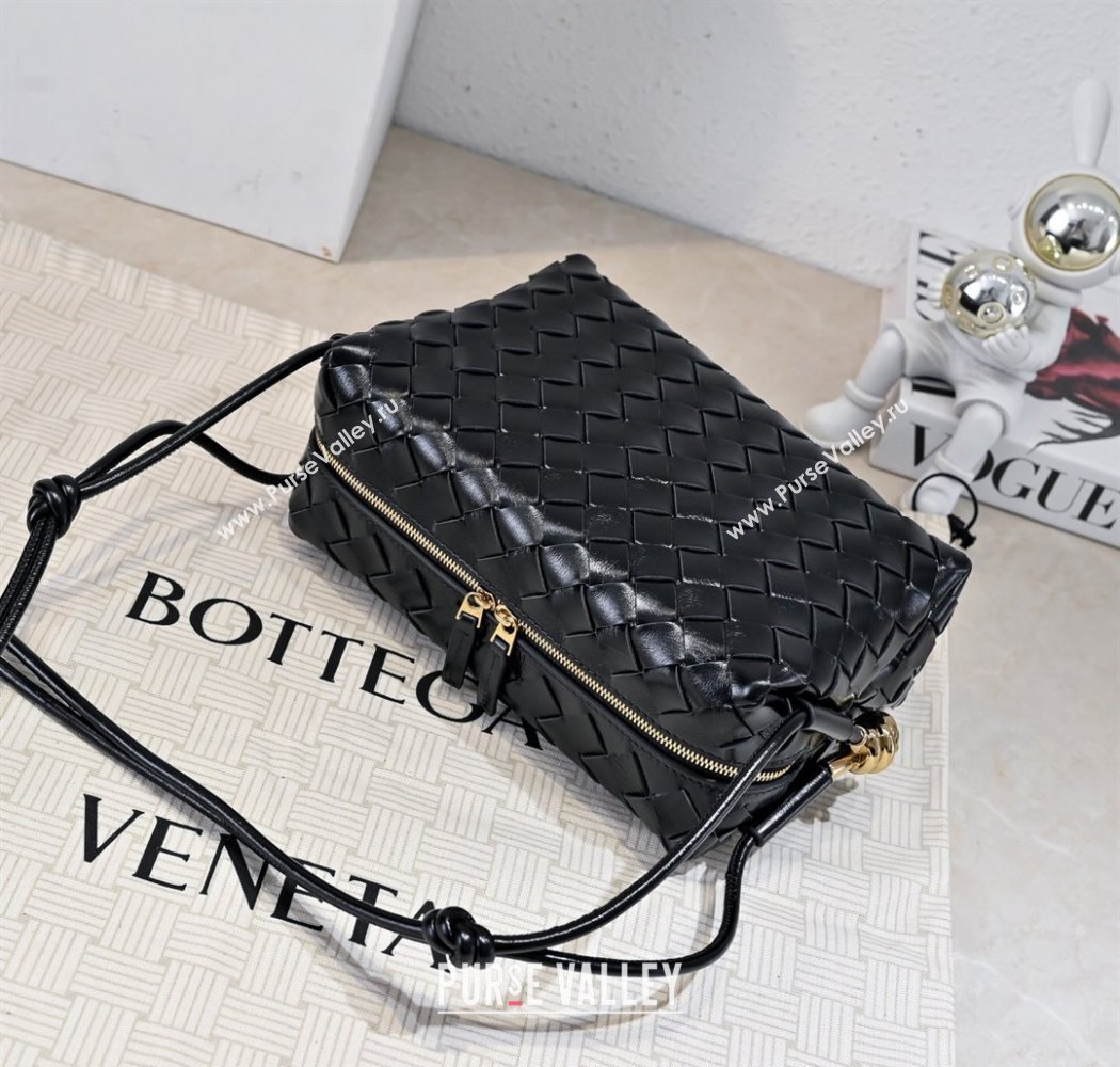 Bottega Veneta Loop Camera Bag in Intrecciato Leather Black 2025 723548 (WT-250924042)