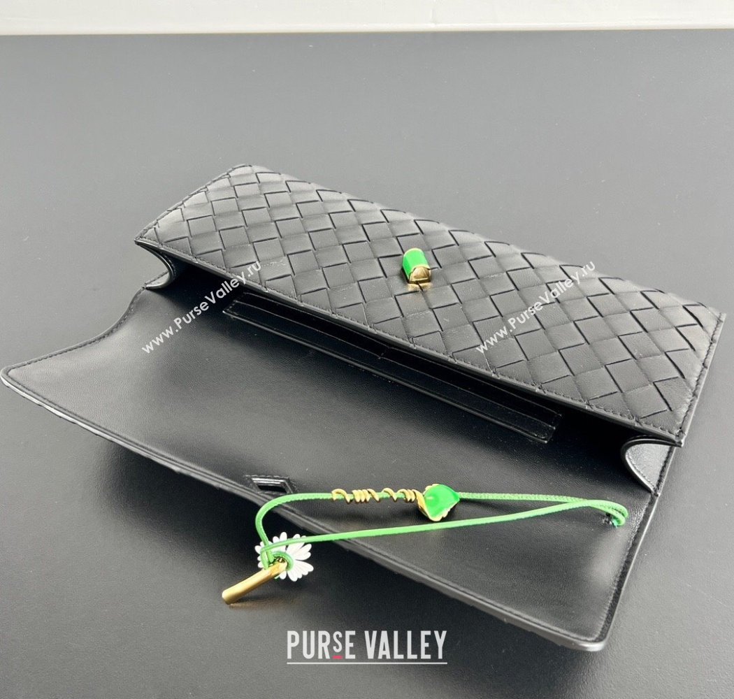 Bottega Veneta Andiamo Daisy Long Clutch Bag in Intrecciato Leather Black 2025 836810 (WT-250924023)