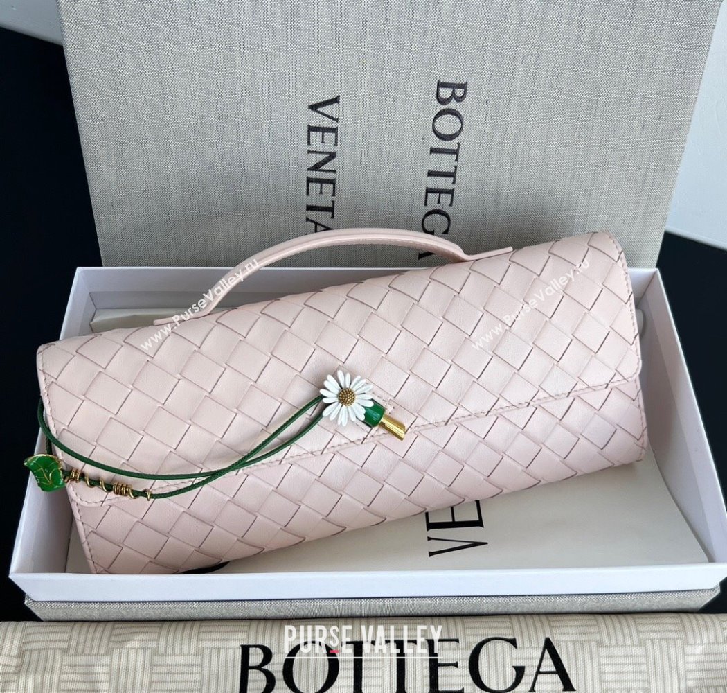 Bottega Veneta Andiamo Daisy Long Clutch Bag in Intrecciato Leather Seashell Pink 2025 836810 (WT-250924026)