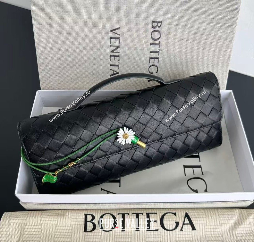 Bottega Veneta Andiamo Daisy Long Clutch Bag in Intrecciato Leather Black 2025 836810 (WT-250924023)
