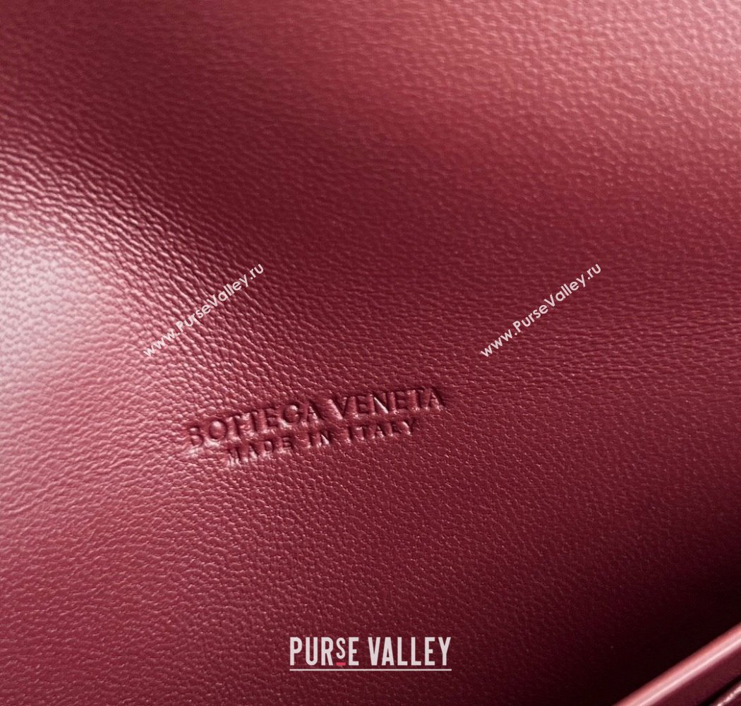 Bottega Veneta Andiamo Daisy Long Clutch Bag in Intrecciato Leather Barolo Red 2025 836810 (WT-250924027)