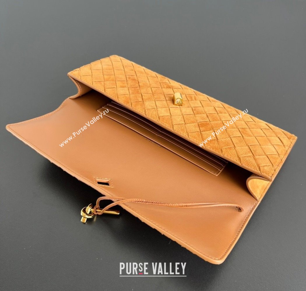 Bottega Veneta Long Clutch Bag Andiamo in Intrecciato Suede Amber Brown 2025 741511 (WT-250924028)