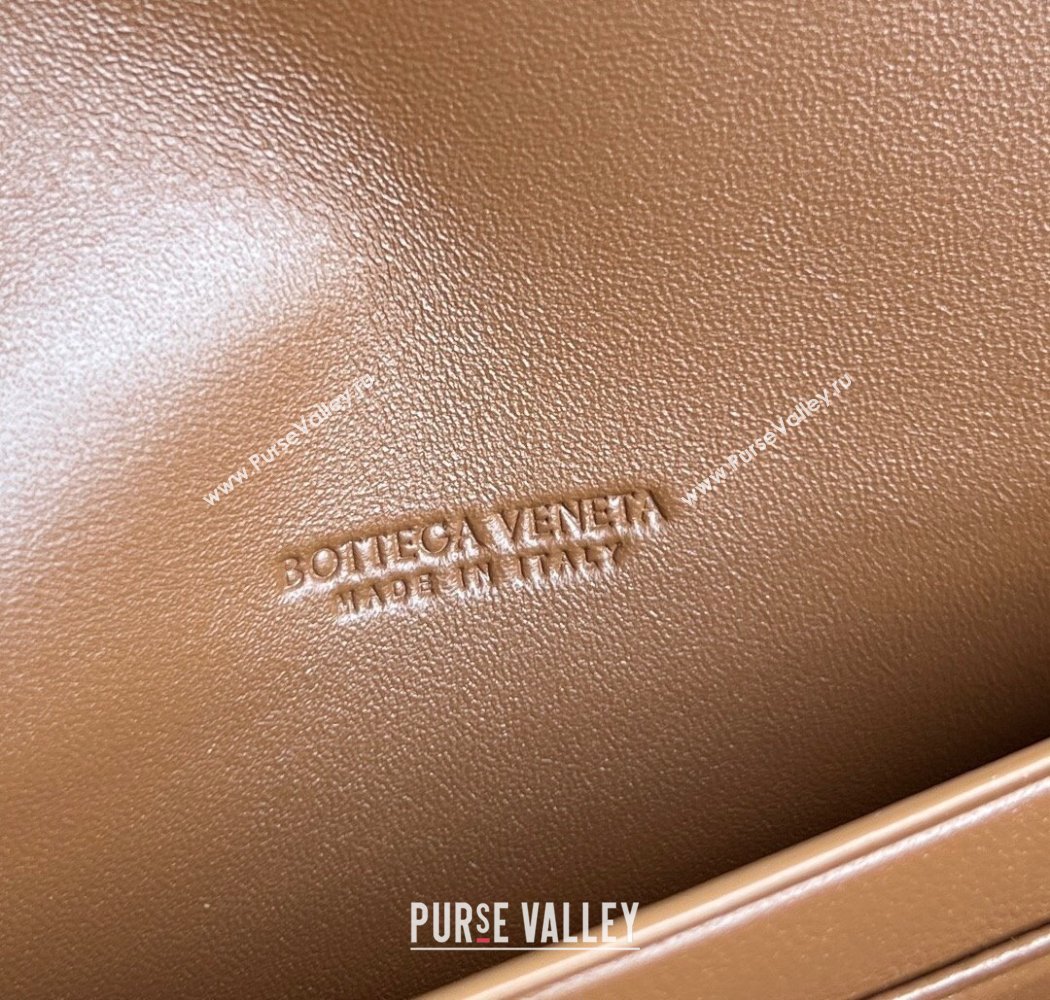 Bottega Veneta Long Clutch Bag Andiamo in Intrecciato Suede Amber Brown 2025 741511 (WT-250924028)