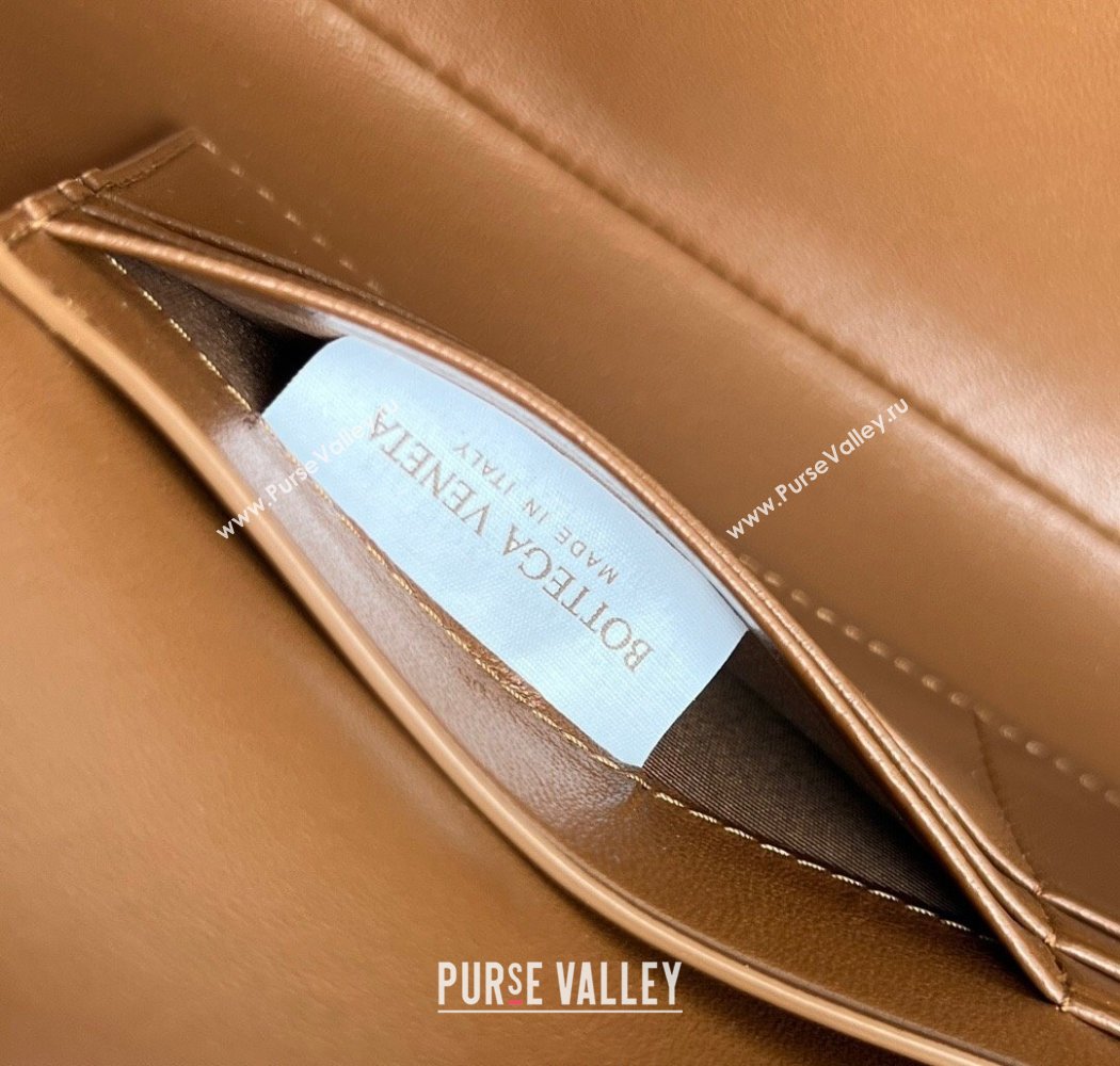 Bottega Veneta Long Clutch Bag Andiamo in Intrecciato Suede Amber Brown 2025 741511 (WT-250924028)