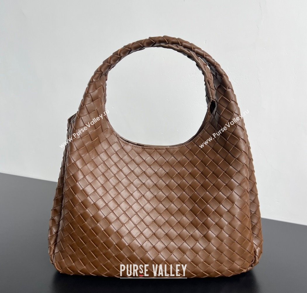 Bottega Veneta Large Campana Shoulder Bag in Intrecciato Leather Nocciola Brown 2025 844250 (WT-250924013)