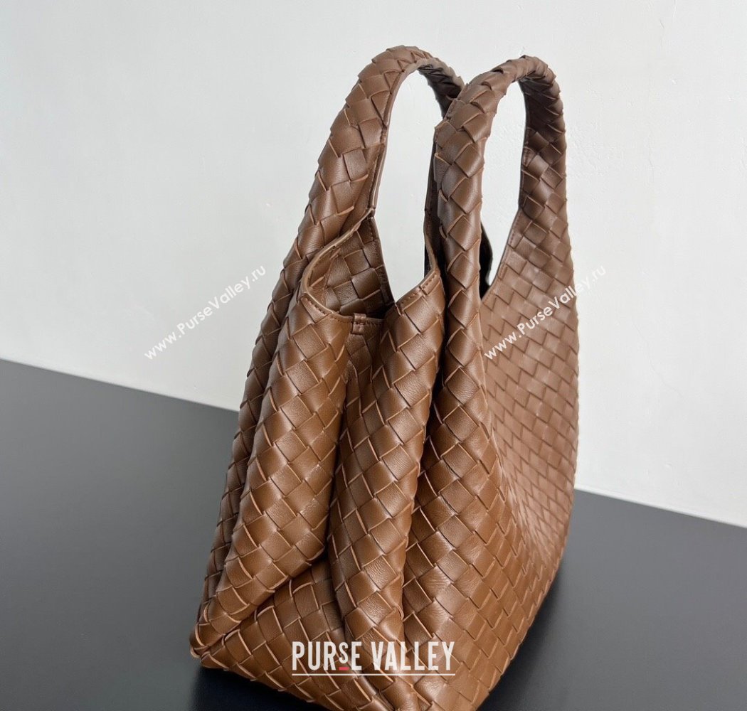 Bottega Veneta Large Campana Shoulder Bag in Intrecciato Leather Nocciola Brown 2025 844250 (WT-250924013)