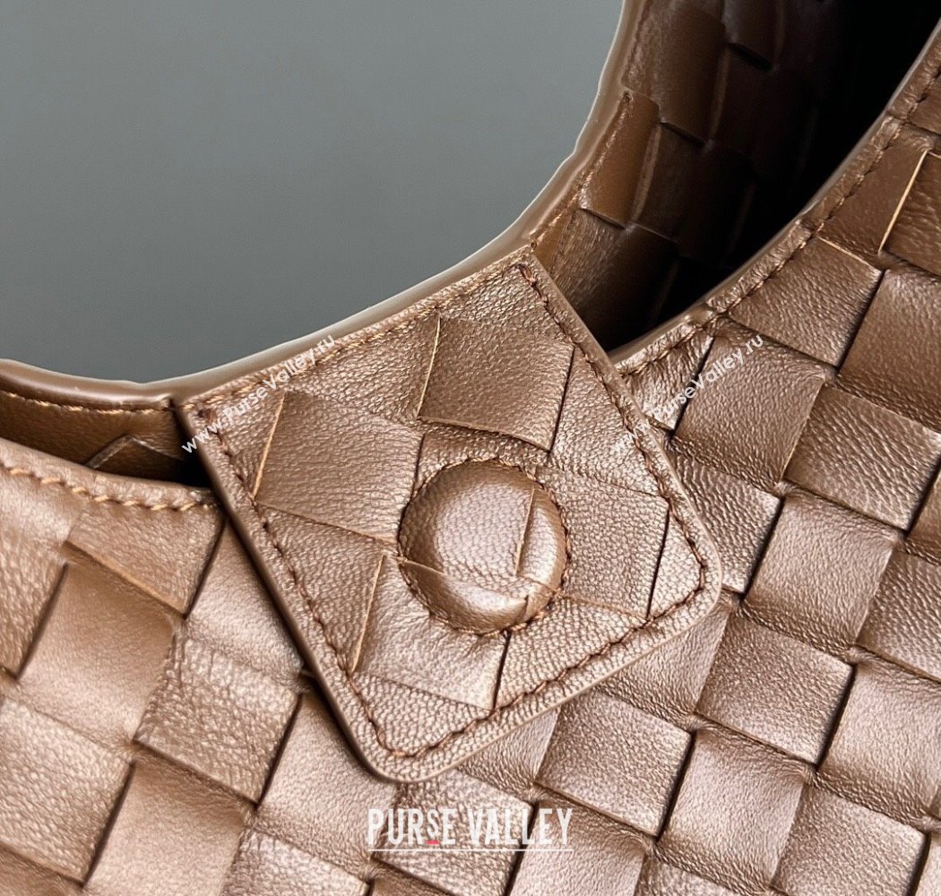 Bottega Veneta Campana Shoulder Bag in Intrecciato Leather Nocciola Brown 2025 844249 (WT-250924005)