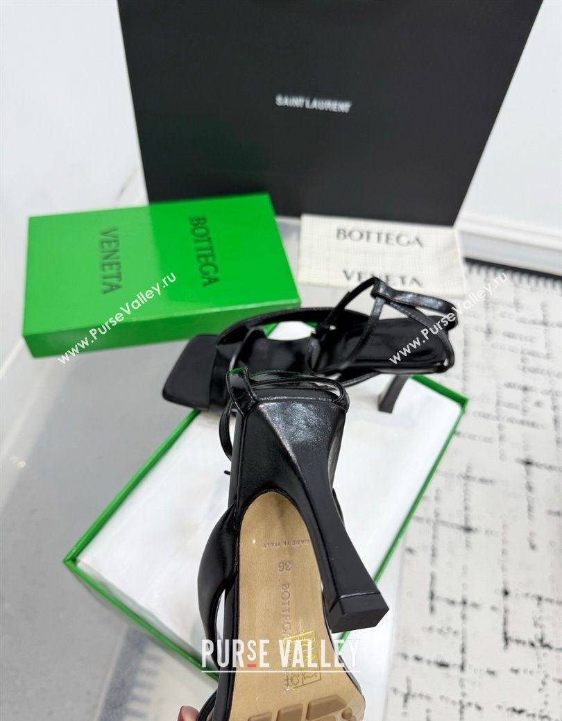 Bottega Veneta Riva Strap Sandals 9cm in Lambskin Leather Black 2025 (KER-251027151)