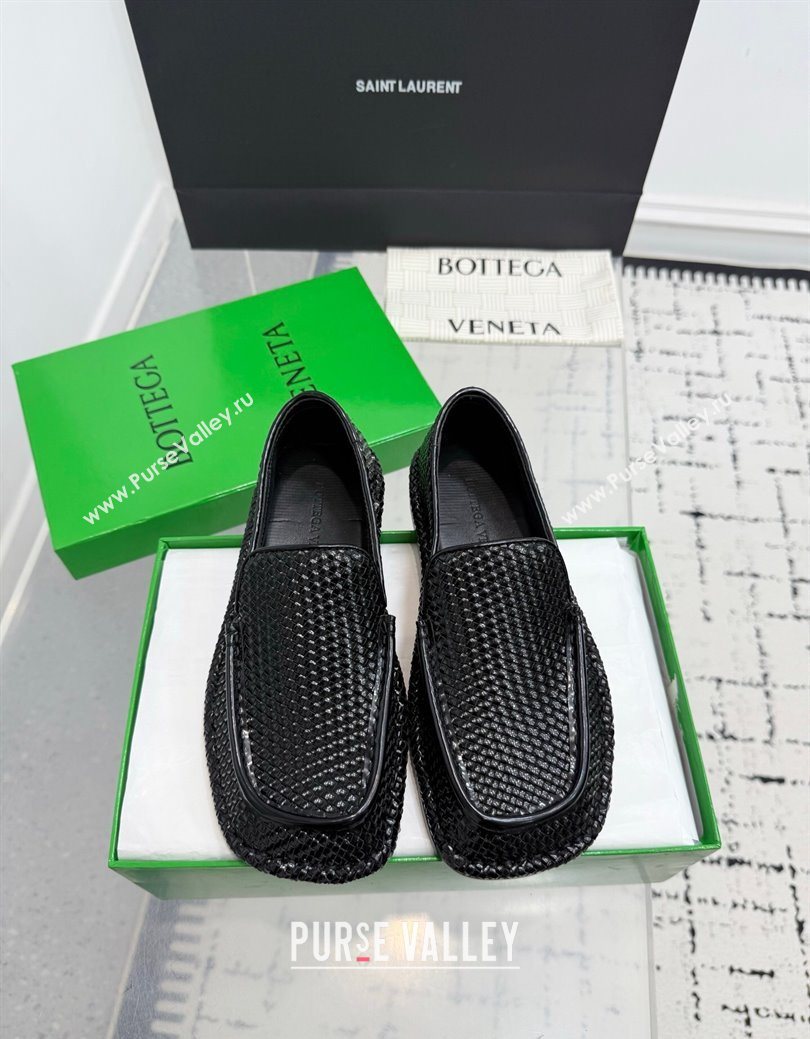 Bottega Veneta Daddy Loafers in Woven Leather Black 2025 (KER-251027145)