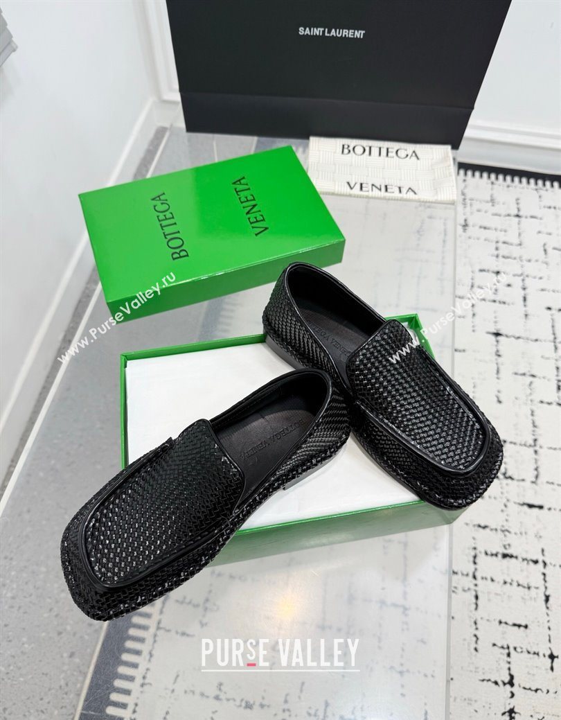 Bottega Veneta Daddy Loafers in Woven Leather Black 2025 (KER-251027145)