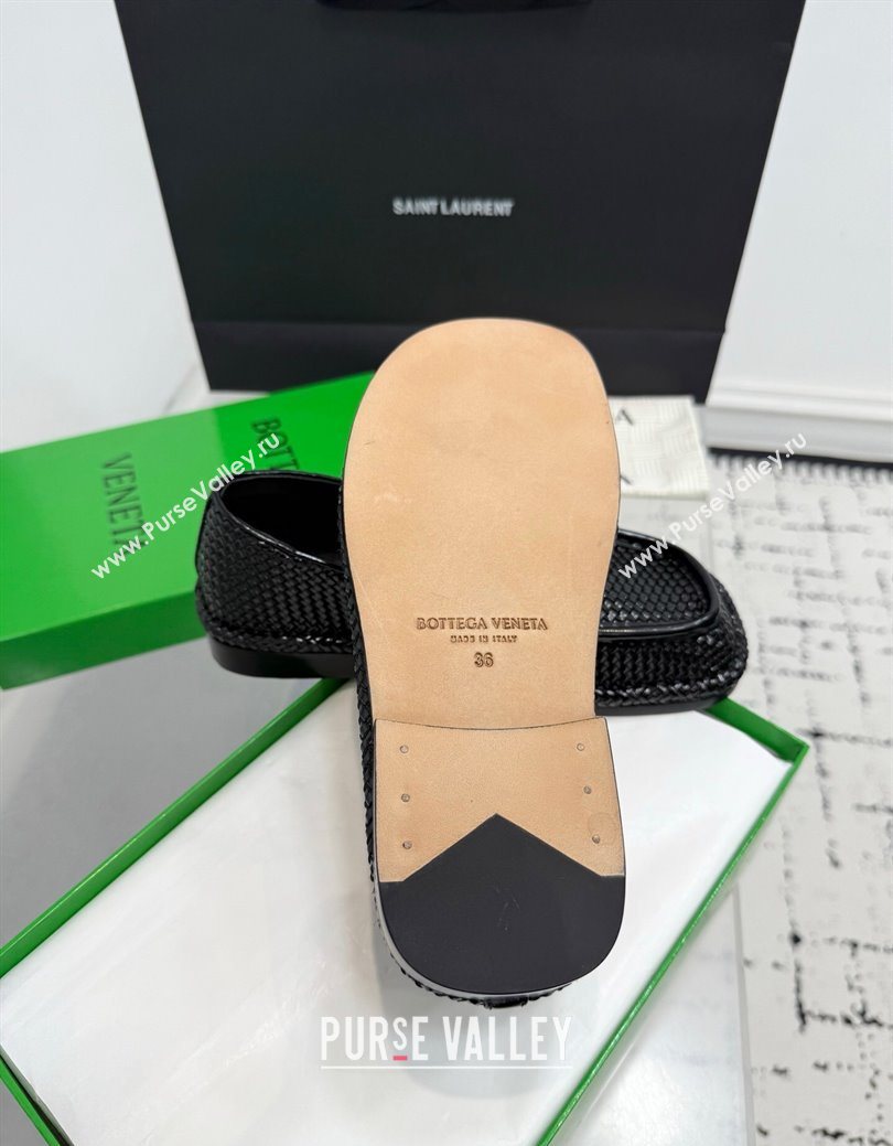 Bottega Veneta Daddy Loafers in Woven Leather Black 2025 (KER-251027145)