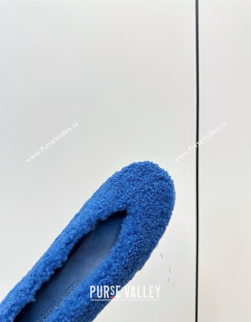 Bottega Veneta Rosa Ballerina Flat in Shearling Blue 2025 (MD-251027148)
