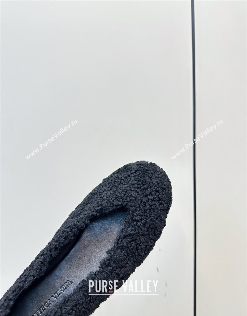 Bottega Veneta Rosa Ballerina Flat in Shearling Black 2025 (MD-251027149)