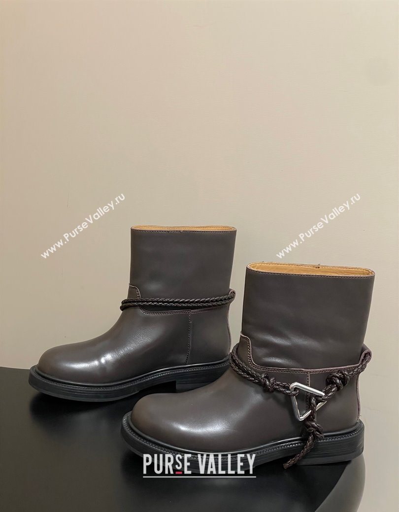 Bottega Veneta James Leather Flat Ankle Boots with Triangle Buckle Fondant Brown 2025 (MD-251027140)