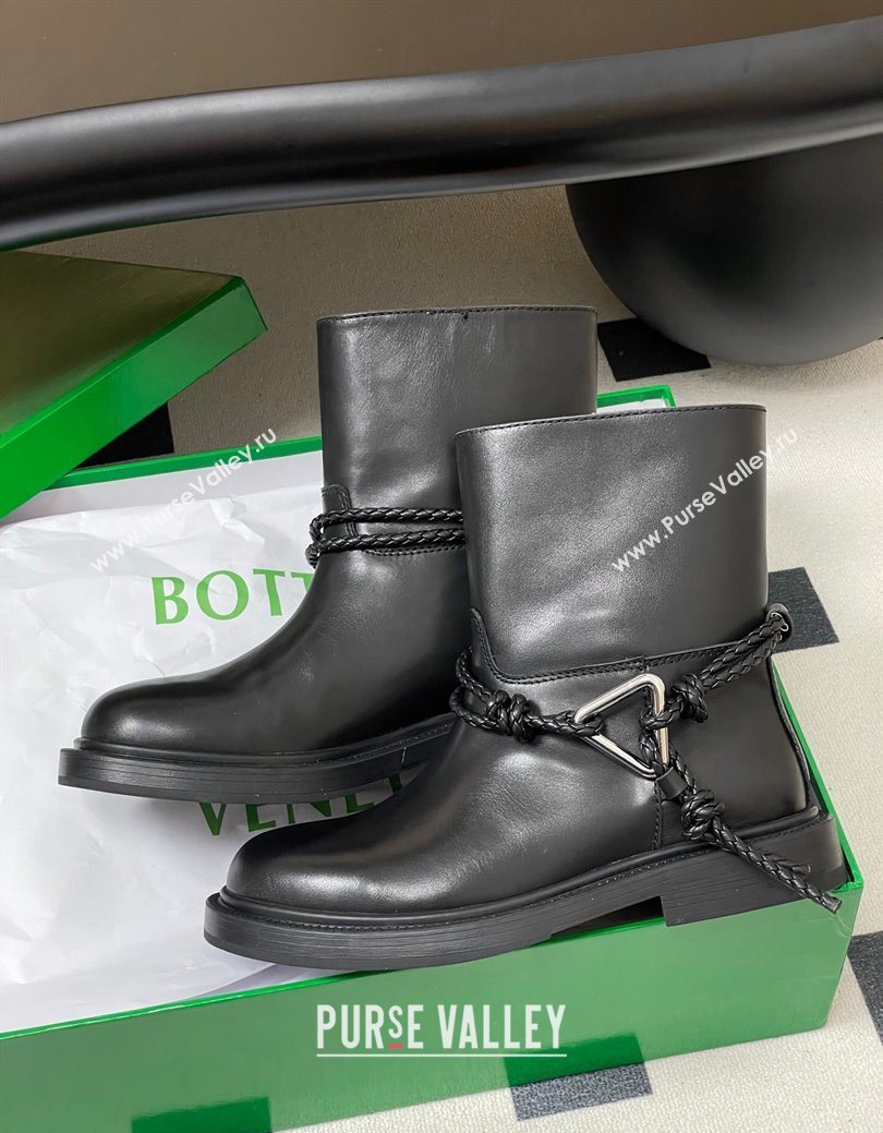 Bottega Veneta James Leather Flat Ankle Boots with Triangle Buckle Black 2025 (MD-251027139)
