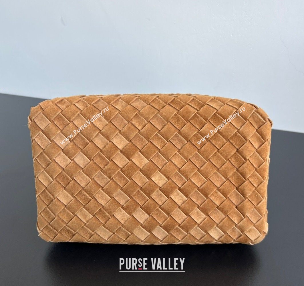 Bottega Veneta Parachute Medium Shoulder Bag in Intrecciato Suede Amber Brown 2025 835921 (WT-251119018)