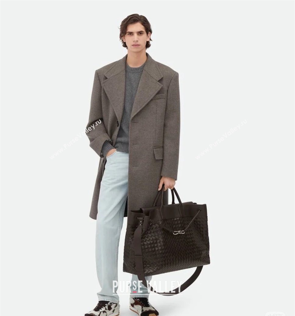 Bottega Veneta Mens Intrecciato Leather Andiamo Voyager Tote Bag Black 2025 827066 (WT-251119021)