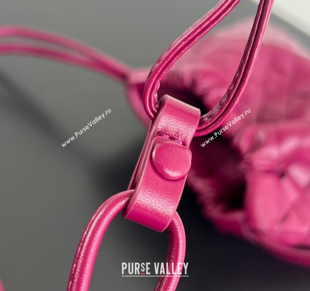 Bottega Veneta Small Dustbag in Intrecciato Leather Cinnabar Red 2025 816987 (WT-251119002)