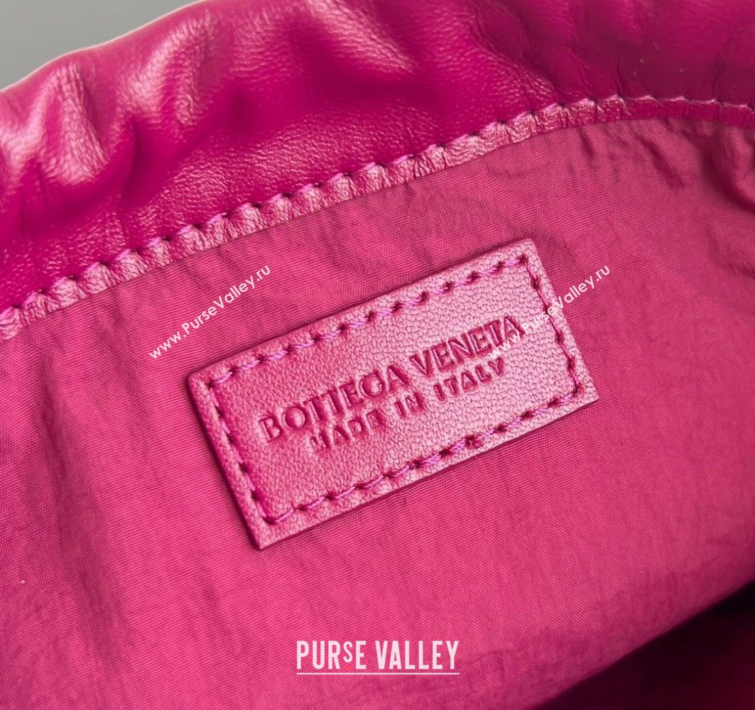 Bottega Veneta Small Dustbag in Intrecciato Leather Cinnabar Red 2025 816987 (WT-251119002)