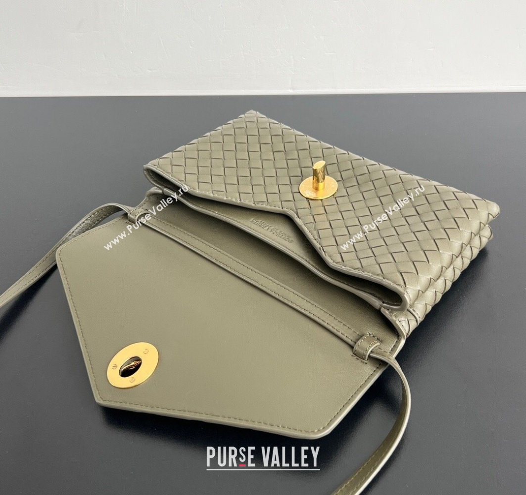 Bottega Veneta Knot Lock Cross-body Bag in Intrecciato Leather Travertine Green 2025 817191 (WT-251119027)