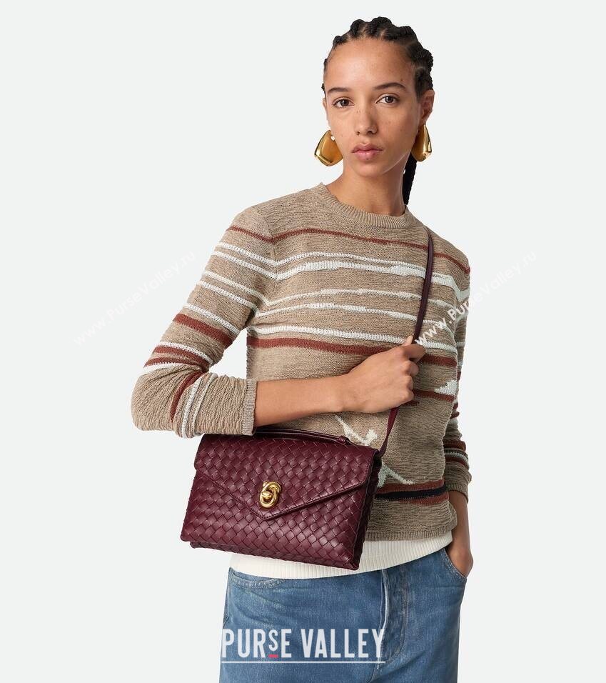 Bottega Veneta Knot Lock Cross-body Bag in Intrecciato Leather Light Beige 2025 817191 (WT-251119029)