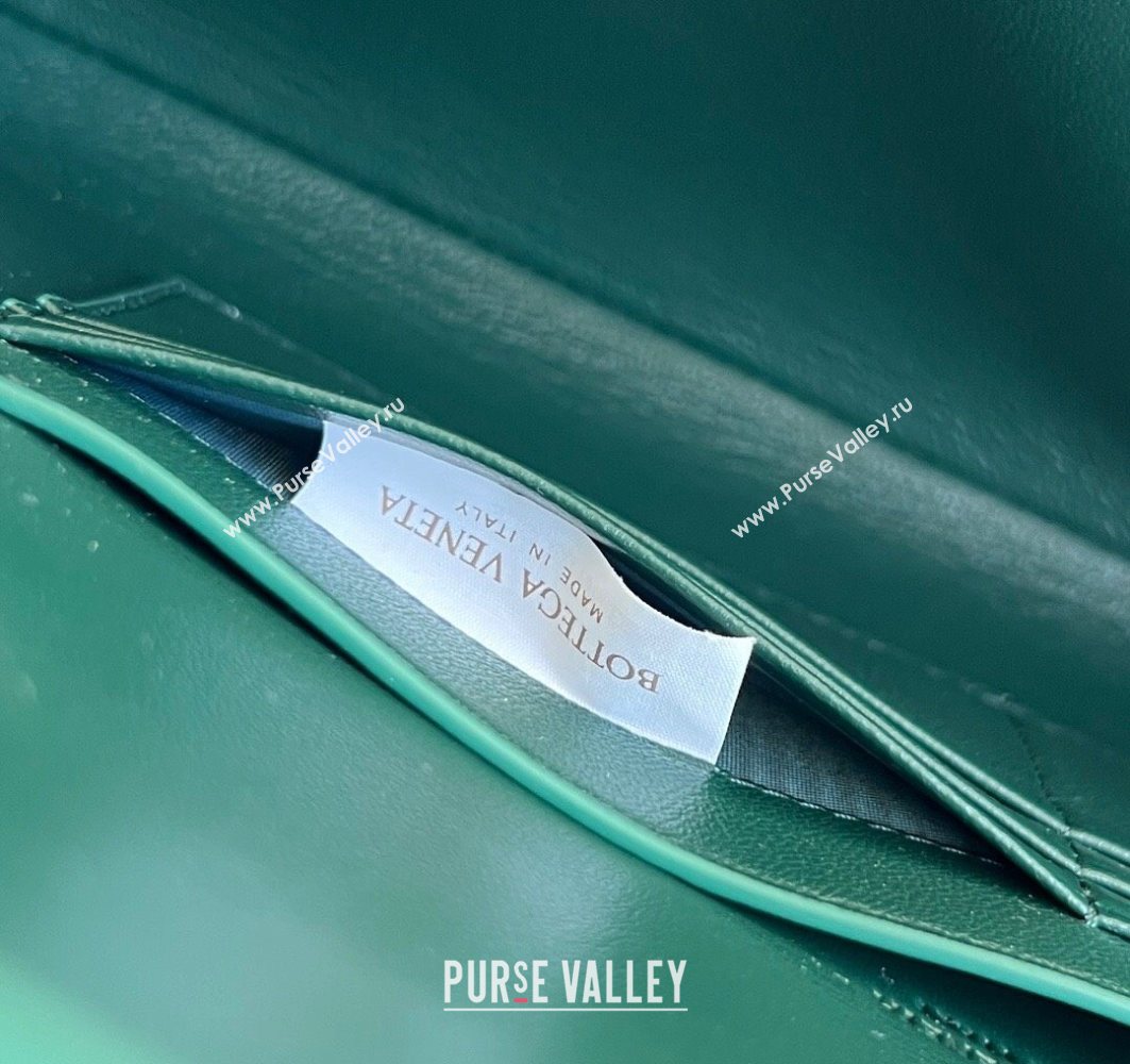 Bottega Veneta Long Clutch Bag Andiamo in Intrecciato Suede Emerald Green 2025 741511 (WT-251119031)