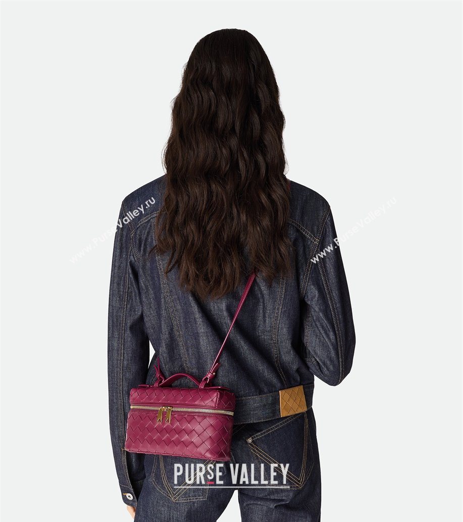 Bottega Veneta Bang Bang Vanity Case in Intrecciato Leather Cinnabar Red 2025 789109 (WT-251119009)