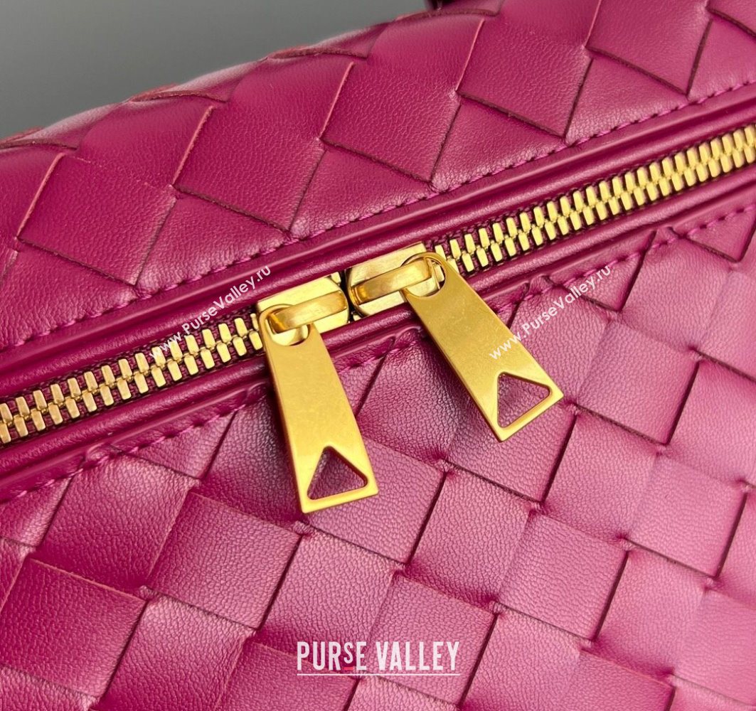 Bottega Veneta Bang Bang Vanity Case in Intrecciato Leather Cinnabar Red 2025 789109 (WT-251119009)