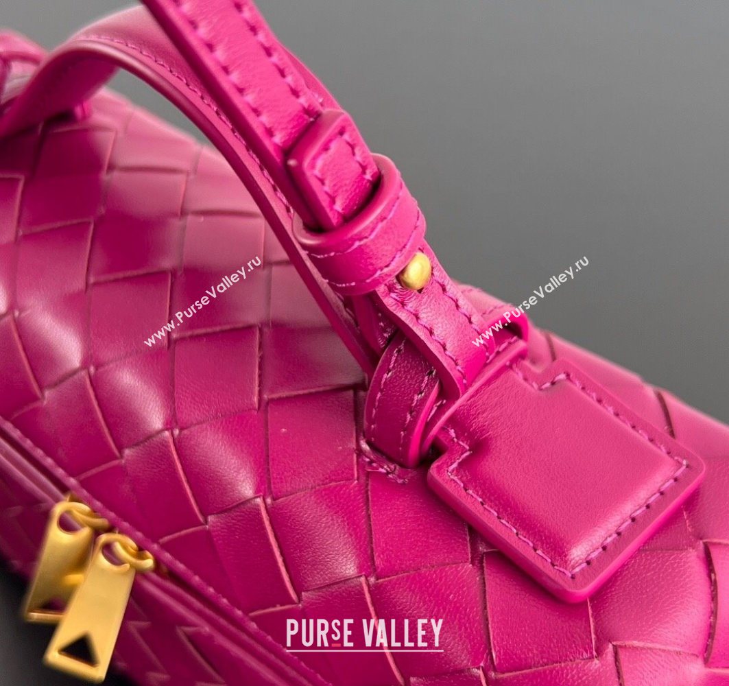 Bottega Veneta Bang Bang Vanity Case in Intrecciato Leather Cinnabar Red 2025 789109 (WT-251119009)