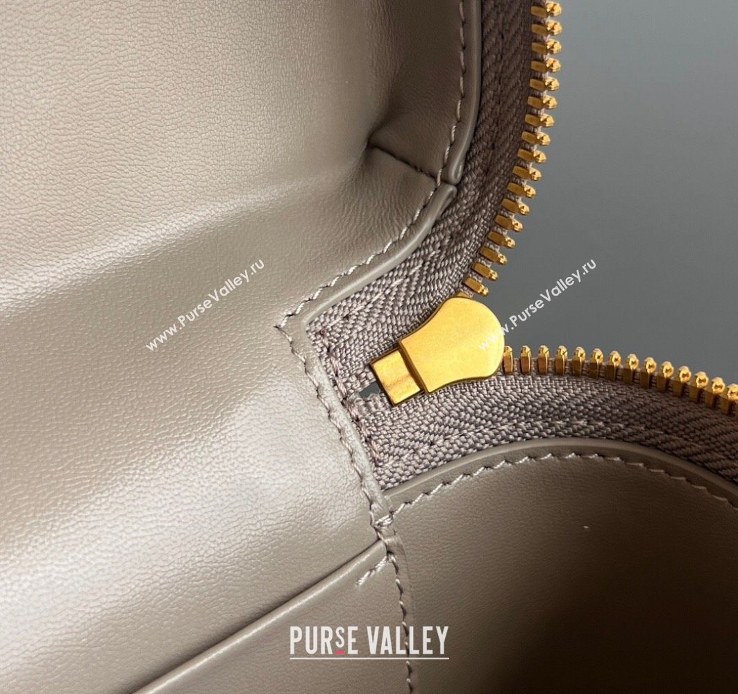 Bottega Veneta Bang Bang Vanity Case in Intrecciato Leather Pinecone Brown 2025 789109 (WT-251119012)