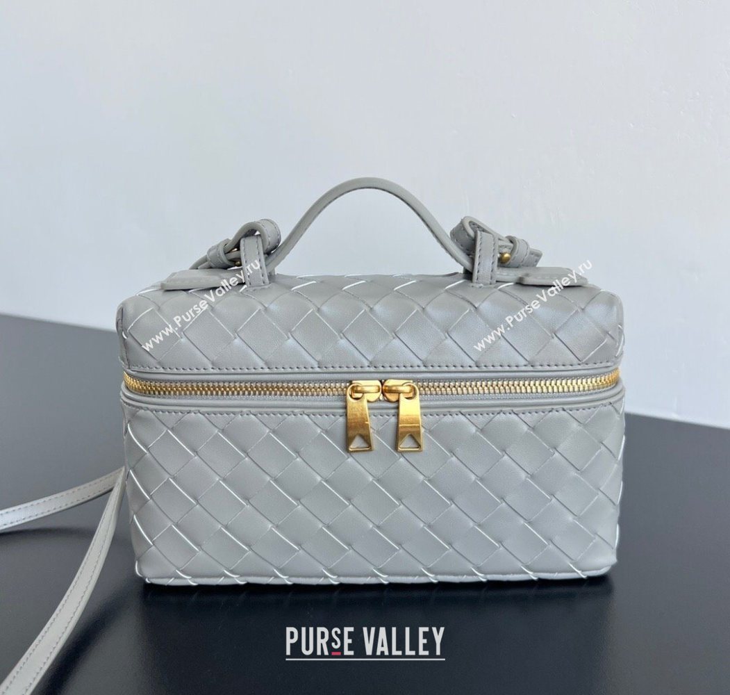 Bottega Veneta Bang Bang Vanity Case in Intrecciato Leather Silver Grey 2025 789109 (WT-251119014)