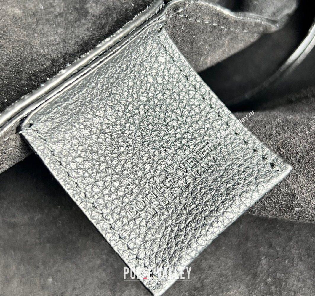 Bottega Veneta Large Campana Shoulder Bag in Grained Leather Black 2025 844251 (WT-251119058)