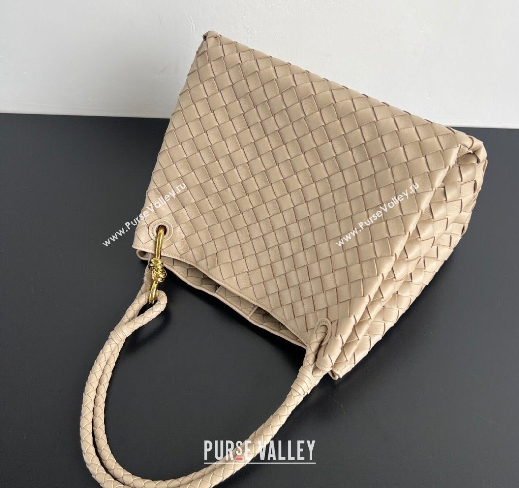Bottega Veneta Large Parachute Shoulder Bag in Intrecciato Leather 796571 Ecru Beige 2025 (WT-251119059)