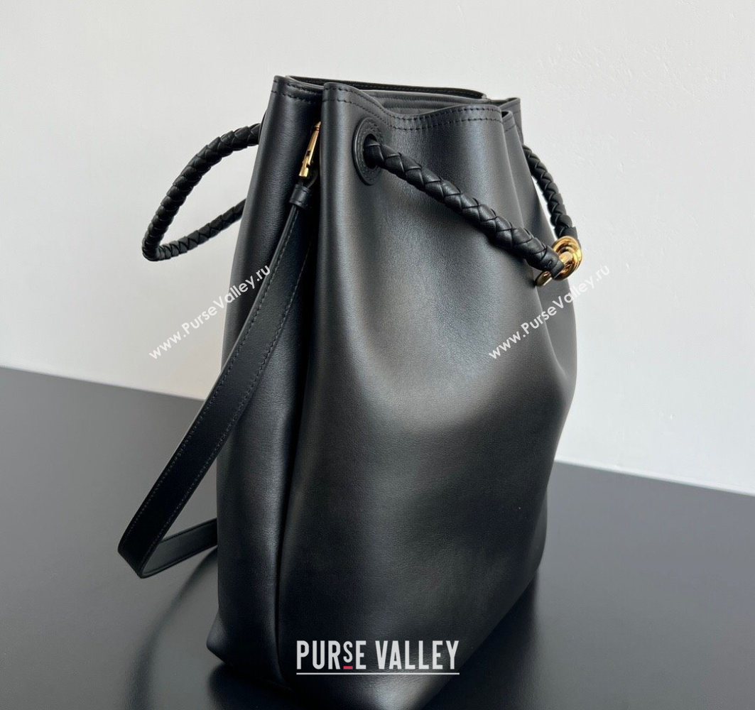 Bottega Veneta Andiamo Bucket Bag in Calf Leather Black 2025 844169 (WT-251119060)