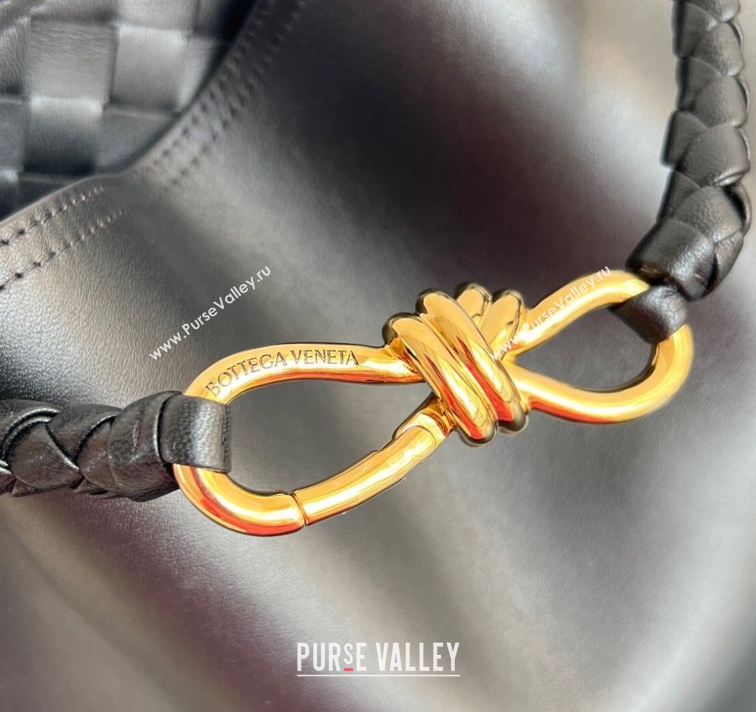 Bottega Veneta Andiamo Bucket Bag in Calf Leather Black 2025 844169 (WT-251119060)