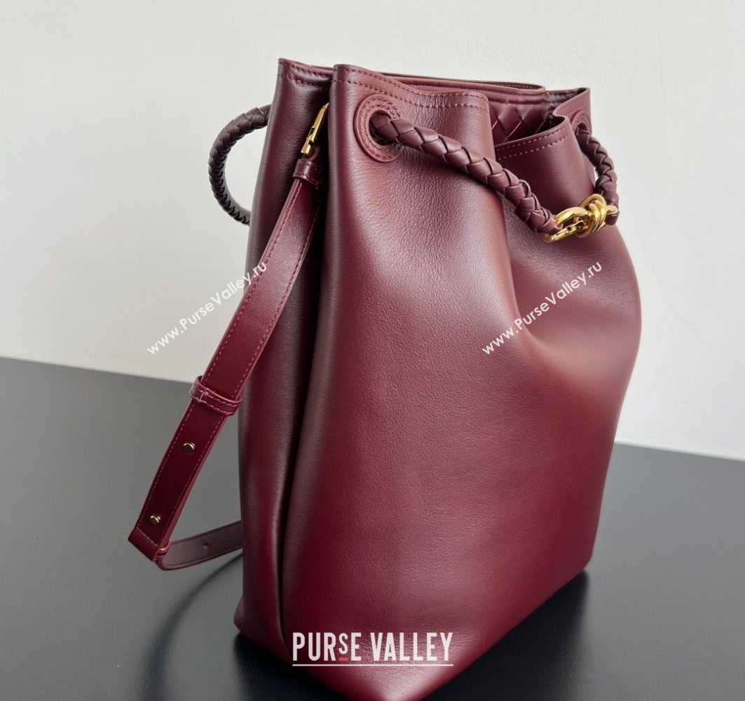 Bottega Veneta Andiamo Bucket Bag in Calf Leather Barolo Red 2025 844169 (WT-251119061)
