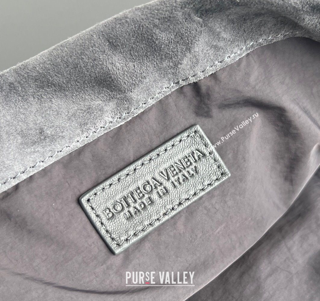 Bottega Veneta Medium Dustbag in Intrecciato Suede 796728 Graphite Grey 2025 (WT-251119005)