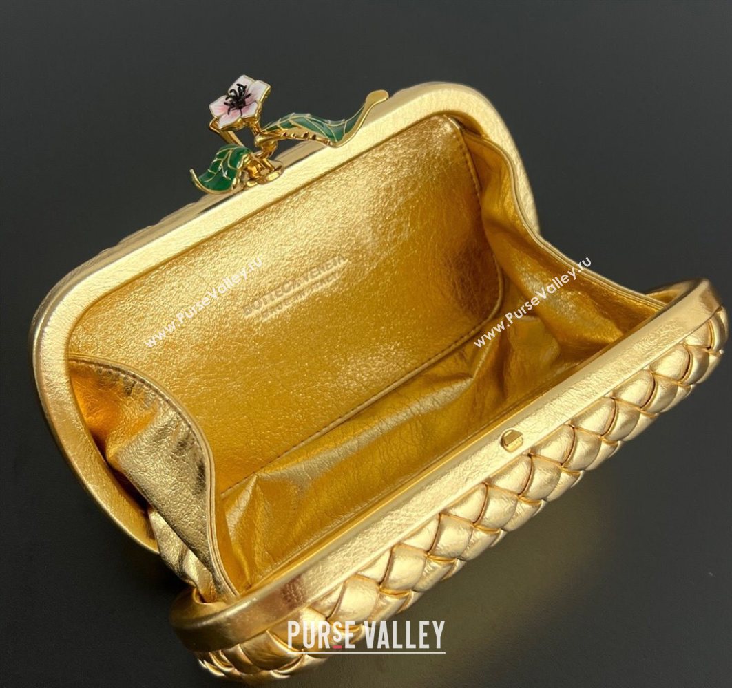 Bottega Veneta Knot Bag in Intrecciato Leather with Flower Clasp Gold 2025 826183 (WT-251119066)