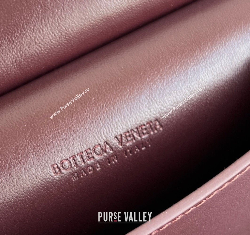 Bottega Veneta Solstice Business Card Case in Intrecciato Leather Barolo Red 2025 810596 (WT-251119080)
