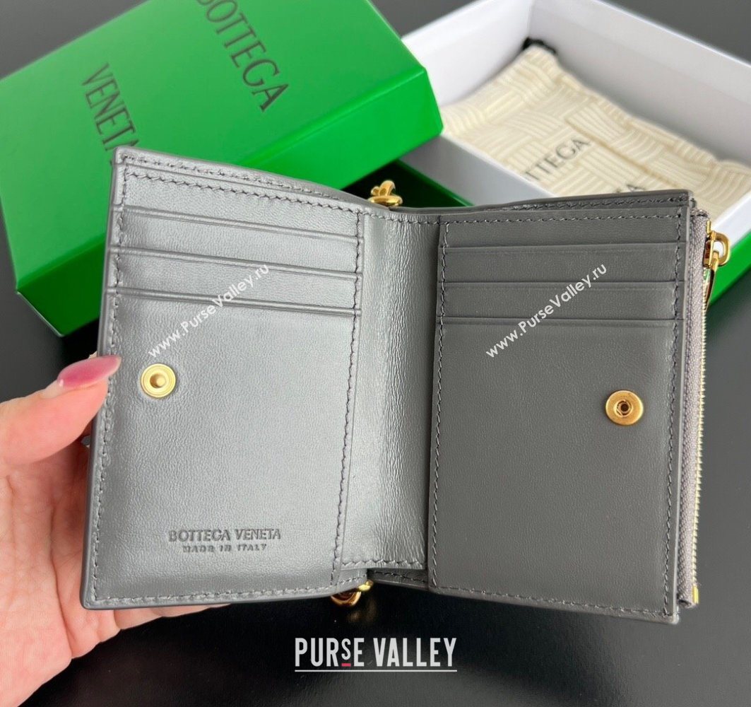 Bottega Veneta Solstice Small Bi-Fold Wallet in Intrecciato Leather Grey 2025 788055 (WT-251119069)