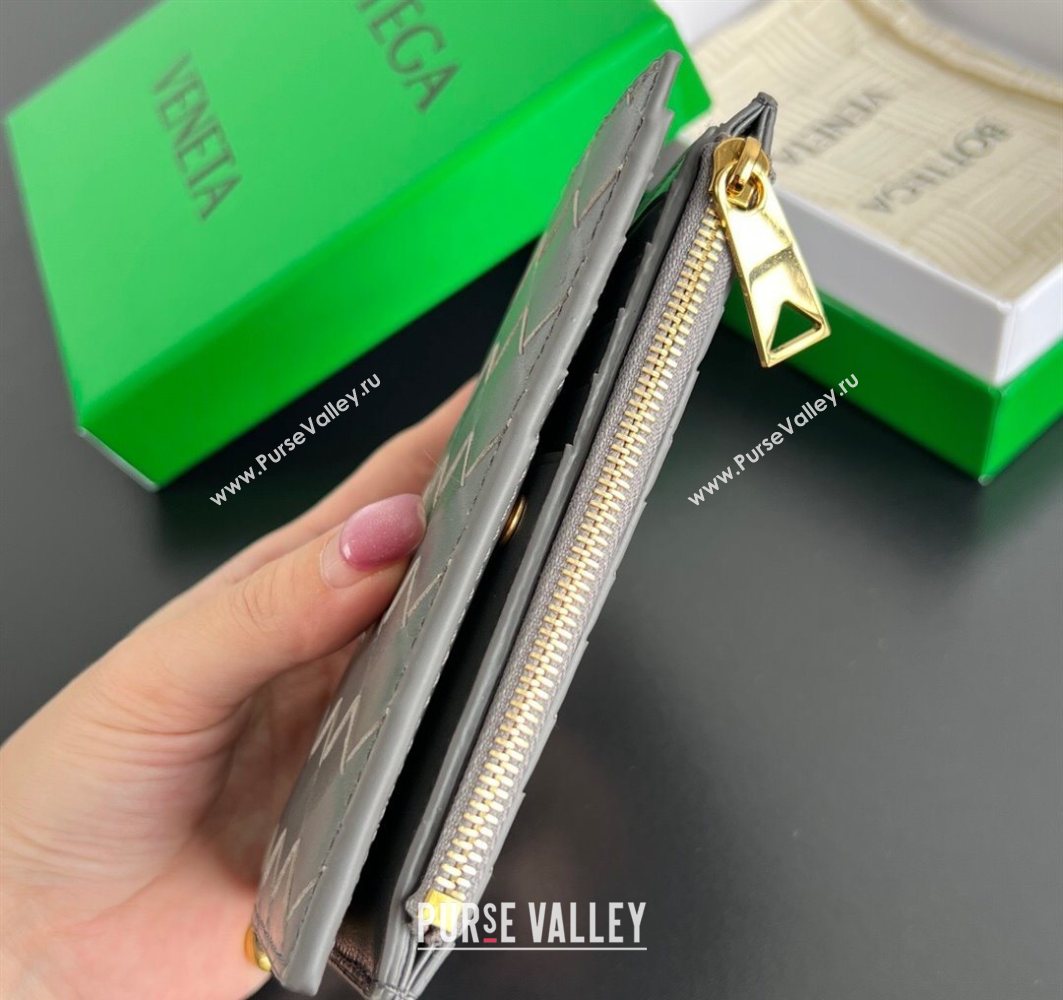 Bottega Veneta Solstice Medium Bi-Fold Wallet in Intrecciato Leather Grey 2025 806078 (WT-251119077)