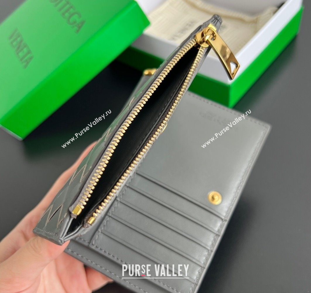 Bottega Veneta Solstice Medium Bi-Fold Wallet in Intrecciato Leather Grey 2025 806078 (WT-251119077)