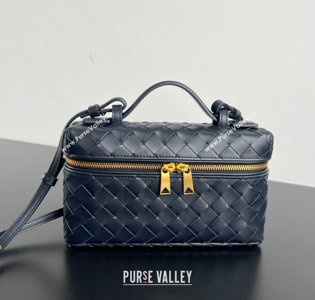 Bottega Veneta Bang Bang Vanity Case in Intrecciato Leather Midnight Blue 2025 789109 (WT-251119007)